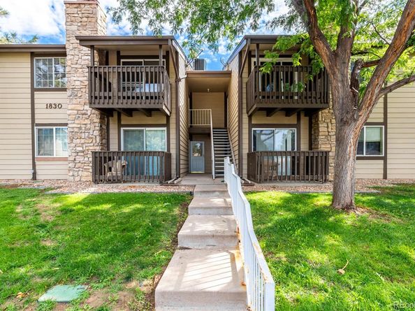 1830 S Pitkin Circle B, Aurora CO 80017