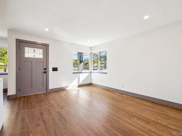 3323 Poplar Street 3323, Denver CO 80207