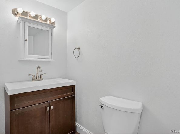 6034 S Parfet Street, Littleton CO 80127