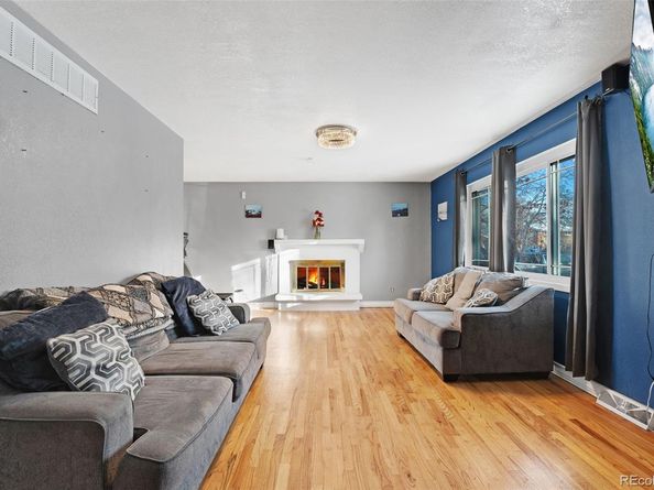 731 Elkhart Street, Aurora CO 80011