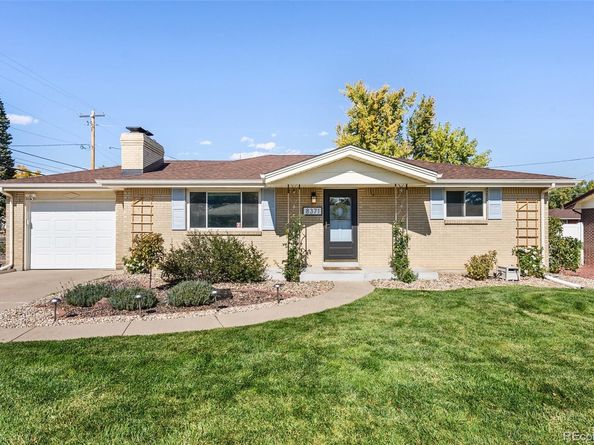 8371 W 70th Avenue, Arvada CO 80004