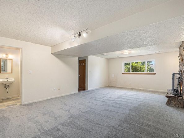 10171 W 69th Avenue, Arvada CO 80004