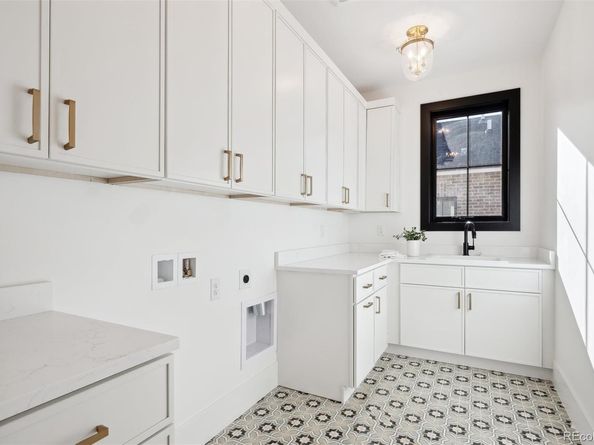 457 S Vine Street, Denver CO 80209