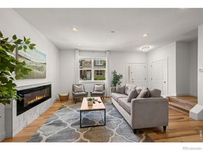 747 Robert Street, Longmont CO 80503