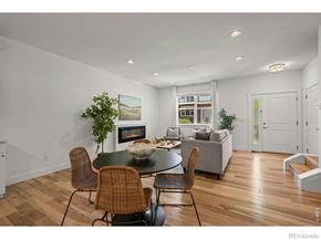 747 Robert Street, Longmont CO 80503