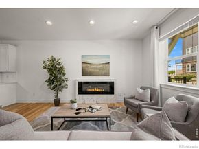747 Robert Street, Longmont CO 80503