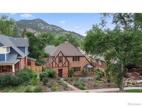 911 Lincoln Place, Boulder CO 80302
