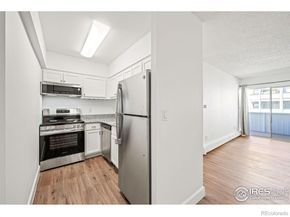4110 Hale Parkway 4J, Denver CO 80220