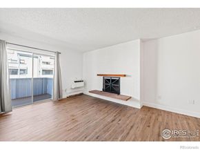4110 Hale Parkway 4J, Denver CO 80220