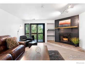 2805 Sundown Lane