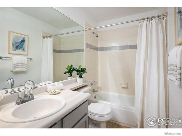 9677 Independence Drive, Westminster CO 80021
