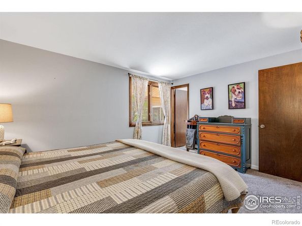 7240 Glacier View Road, Longmont CO 80503