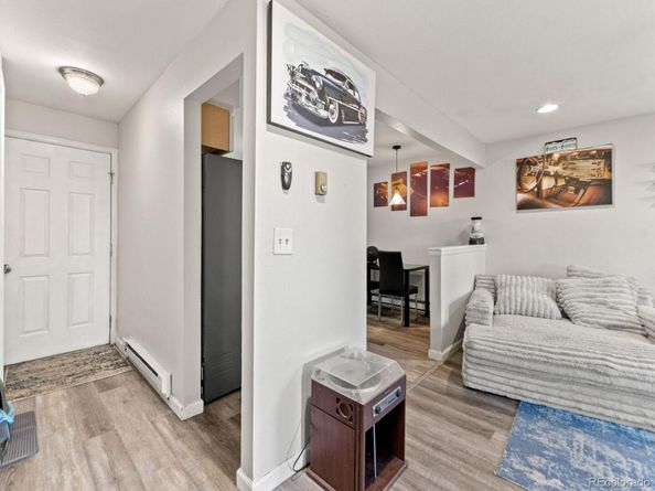 1662 Biscay Circle, Aurora CO 80011
