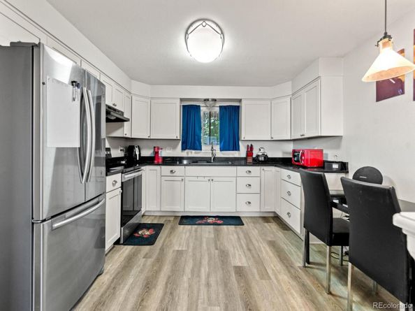 1662 Biscay Circle, Aurora CO 80011