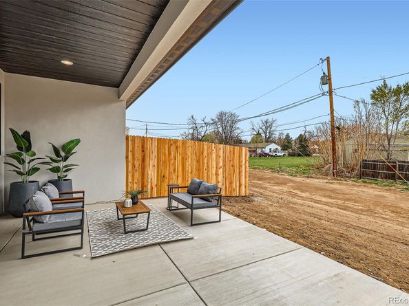 15 S Gray Street, Lakewood CO 80226