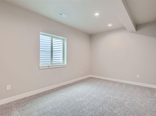 15 S Gray Street, Lakewood CO 80226