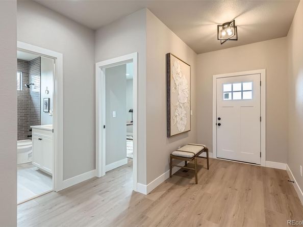 15 S Gray Street, Lakewood CO 80226