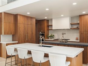 975 S Monroe Street, Denver CO 80209