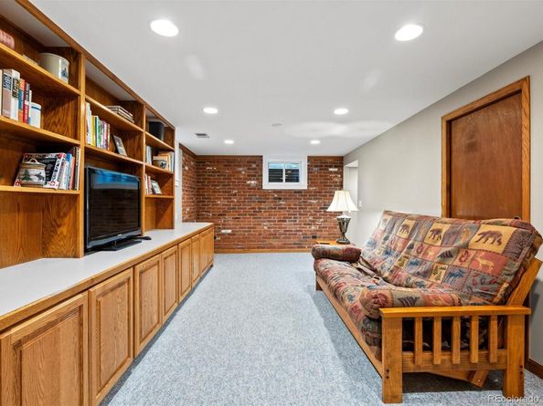 1827 S Fairfax Street, Denver CO 80222