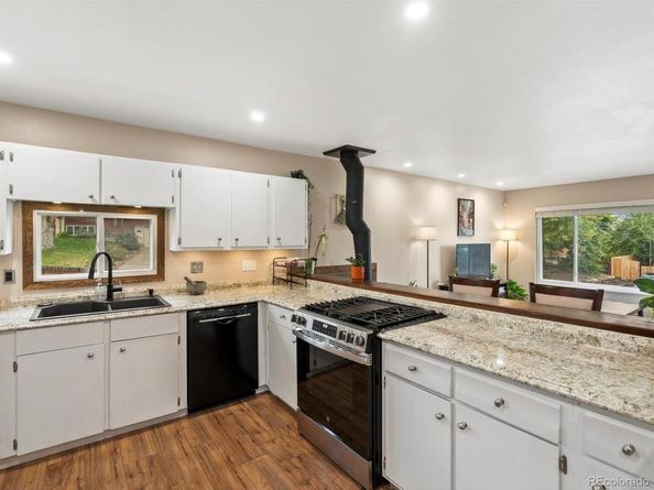 1425 S Welch Circle, Lakewood CO 80228