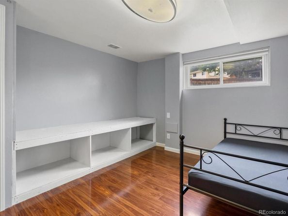 1425 S Welch Circle, Lakewood CO 80228