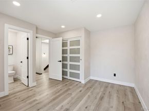 1581 W Briarwood Avenue, Littleton CO 80120