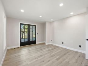 1581 W Briarwood Avenue, Littleton CO 80120