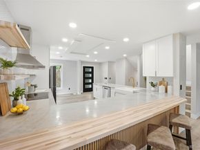 1581 W Briarwood Avenue, Littleton CO 80120