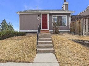 3752 S Genoa Circle B, Aurora CO 80013