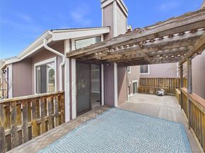 3752 S Genoa Circle B, Aurora CO 80013