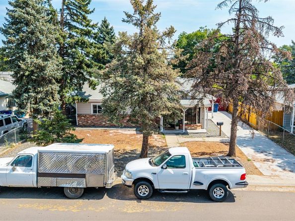 872 Uvalda Street, Aurora CO 80011