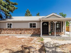 872 Uvalda Street, Aurora CO 80011