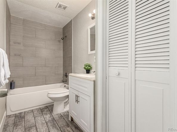 872 Uvalda Street, Aurora CO 80011