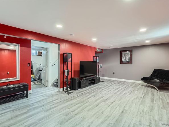 471 Iola Street, Aurora CO 80010