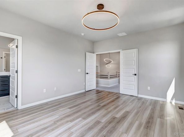 4083 S Teller Street, Lakewood CO 80235