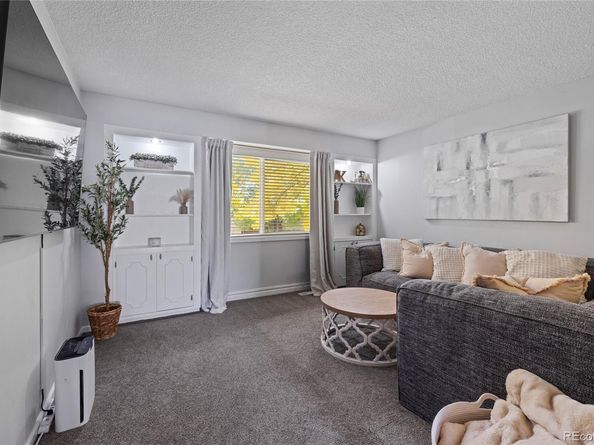 563 S Xenon Court, Lakewood CO 80228