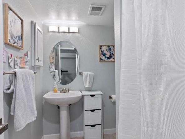 563 S Xenon Court, Lakewood CO 80228