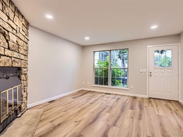 1811 S Quebec Way 31, Denver CO 80231