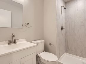 1811 S Quebec Way 31, Denver CO 80231