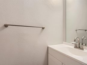 1811 S Quebec Way 31, Denver CO 80231
