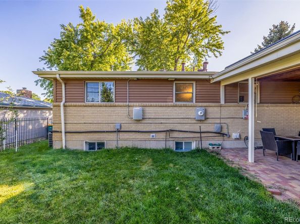 10585 W 9th Place, Lakewood CO 80215