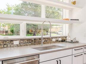 221 S Forest Street, Denver CO 80246