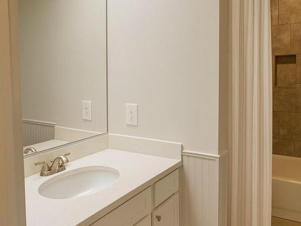 2792 S Macon Circle, Aurora CO 80014