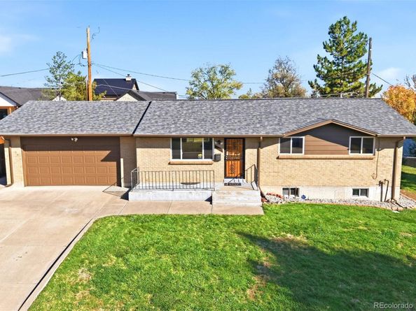 6220 Chase Street, Arvada CO 80003