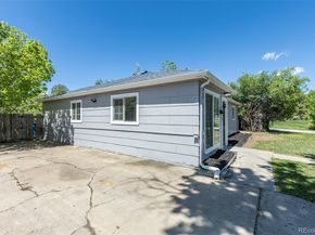 967 Victor Street, Aurora CO 80011