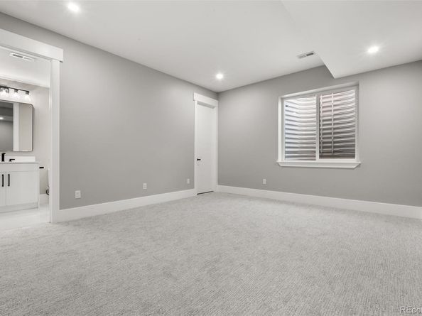 6776 S Flanders Court, Centennial CO 80016
