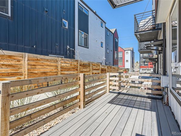 5530 W 11th Place, Lakewood CO 80214