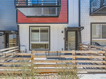 5530 W 11th Place