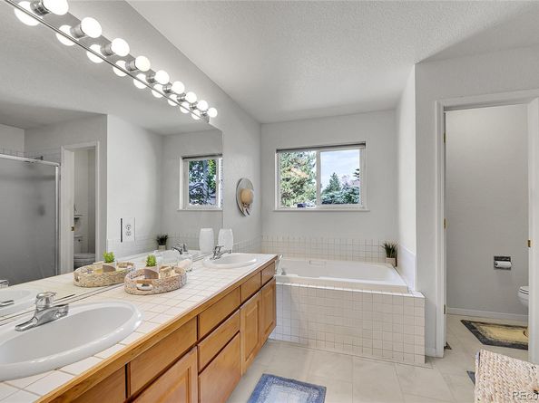 1732 Peregrine Lane, Broomfield CO 80020