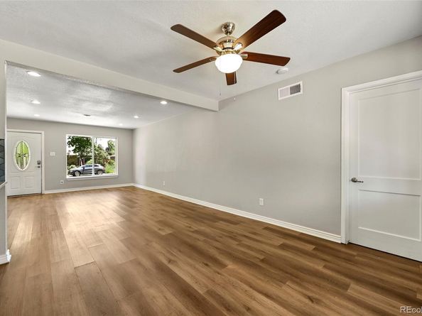 971 Ursula Street, Aurora CO 80011